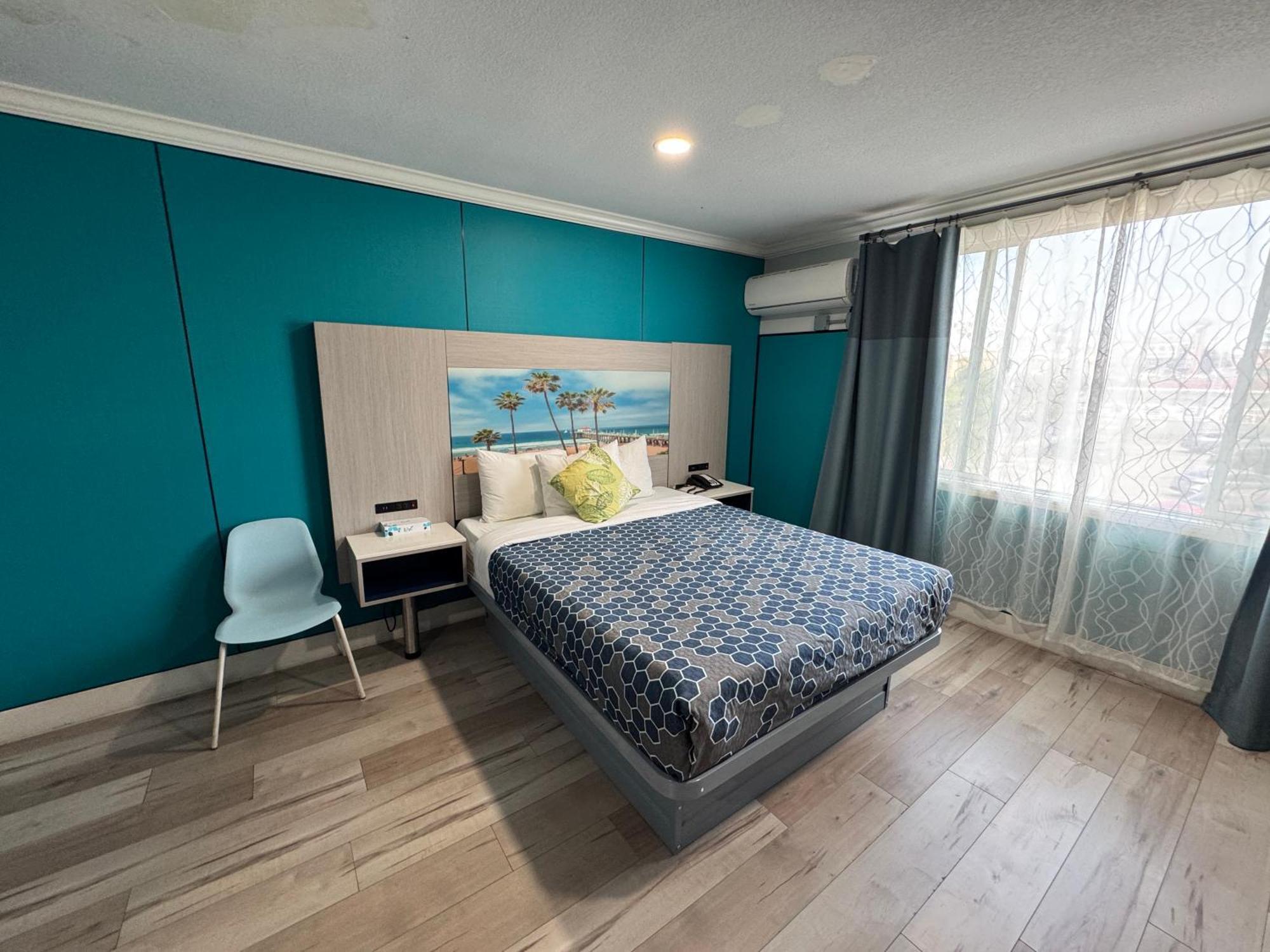 Hometel Suites — Foto’s 3